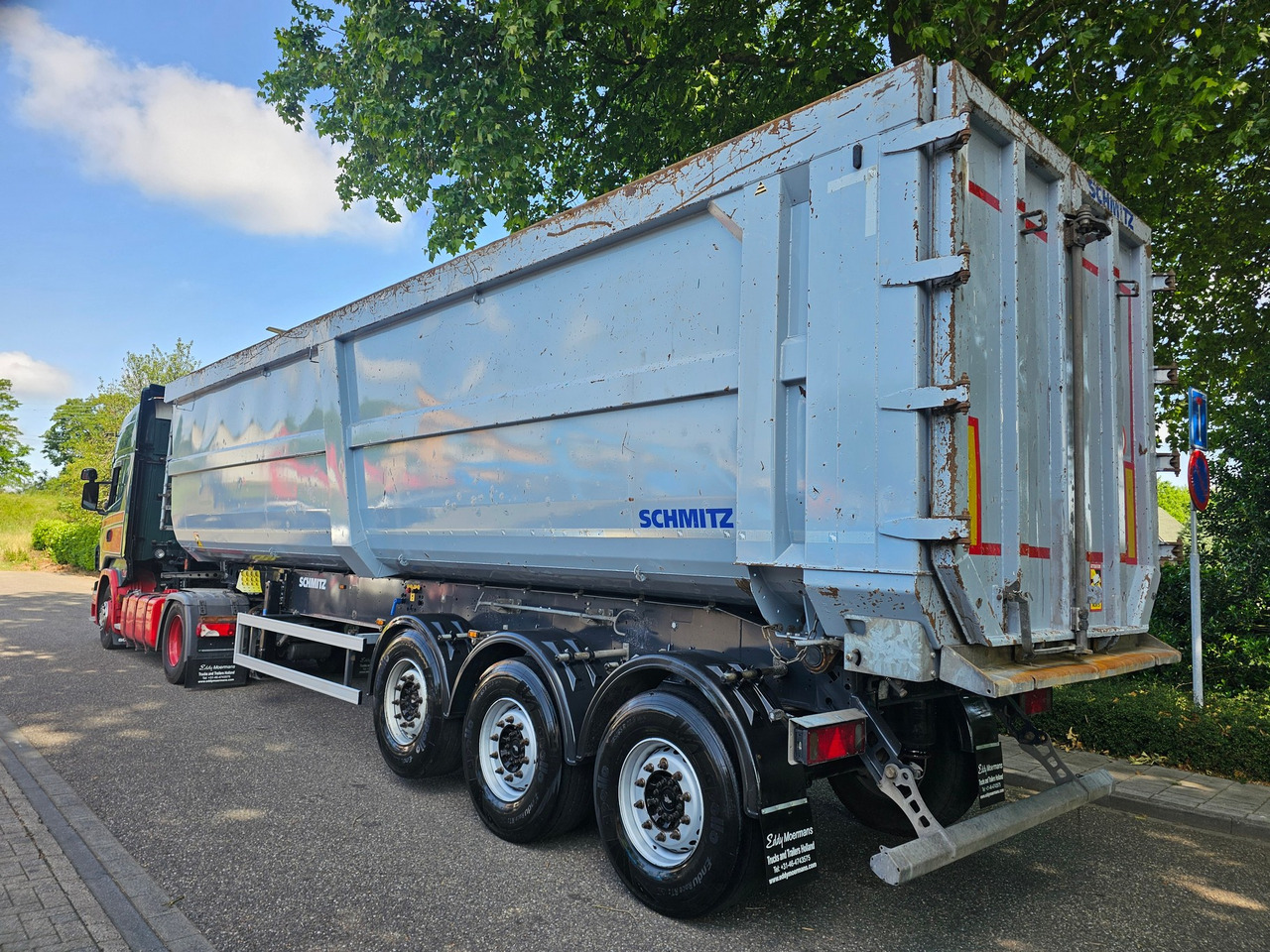 Tipper semi-trailer Schmitz SGF-S3 Scraptipper 55 M3