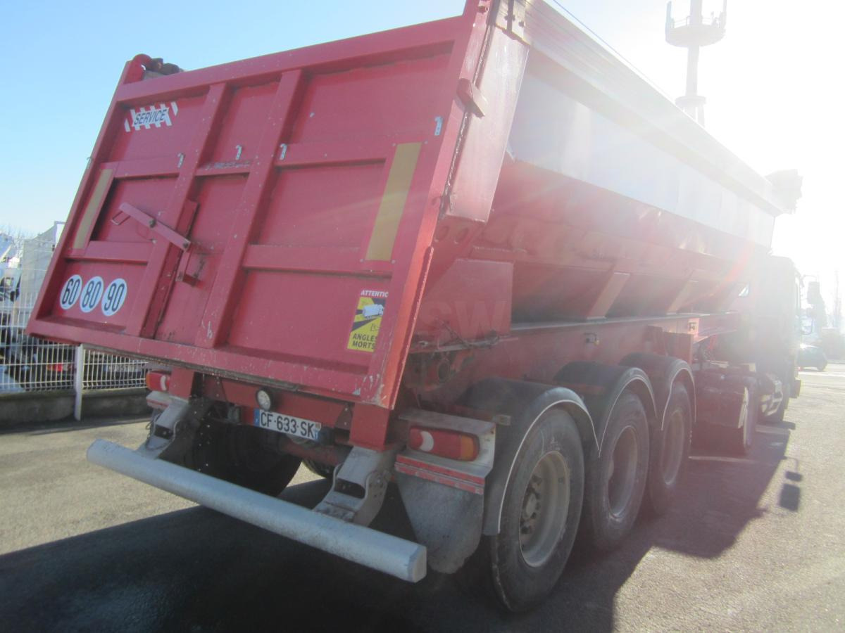 Tipper semi-trailer Stas