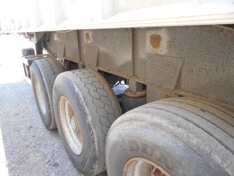 Tipper semi-trailer Trailor