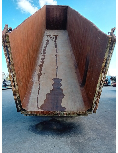 Tipper semi-trailer Trax
