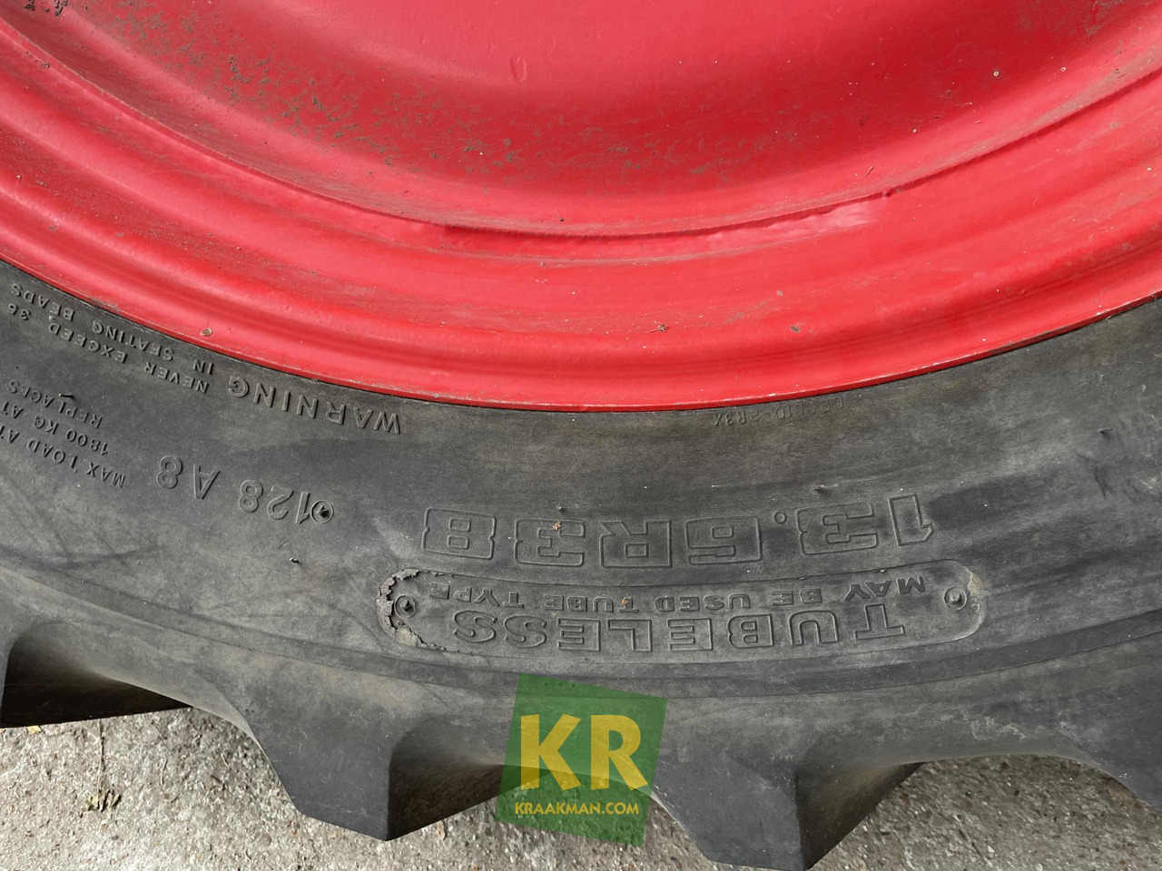 Wheel and tire package for Agricultural machinery 13.6R38 128A8 op Fendt velg Goodyear: picture 6