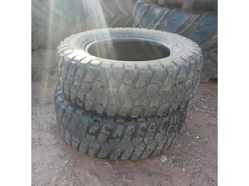 Tire 245/70R17 Tyre (2 of): picture 1