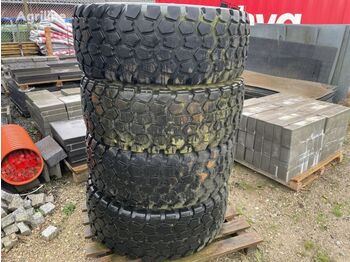 Wheel and tire package 400-22.50: picture 1