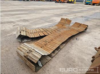 Track for Excavator 700mm Track Group to suit Excavator (2 of): picture 1