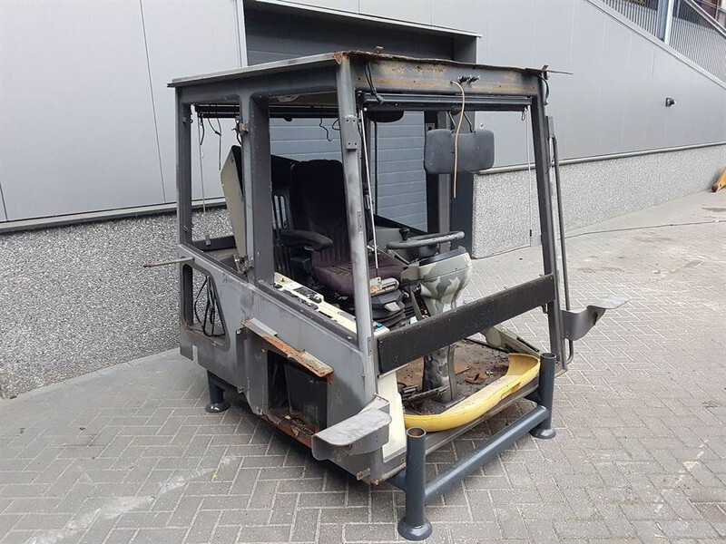 Cab and interior for Construction machinery Ahlmann AZ210E-23103106-Cabin/Kabine/Cabine: picture 3