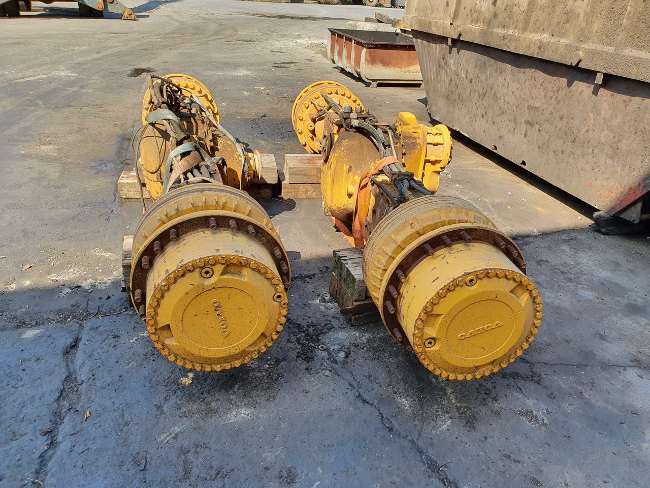 Axle and parts EJES VOLVO A40D