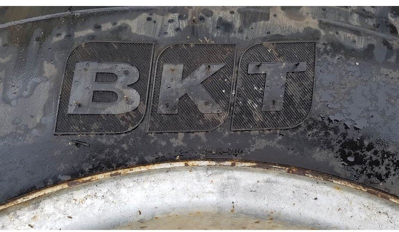 Wheels and tires for Construction machinery BKT 405/70-20 (16/70-20) - Tyre/Reifen/Band: picture 3