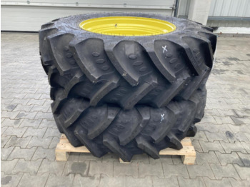 BKT 420/85R30 - Tire for Agricultural machinery: picture 1