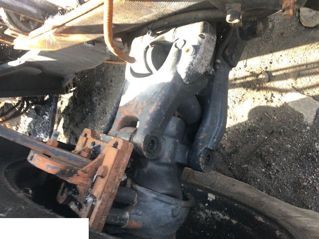 Axle and parts for Agricultural machinery Case CS -Obudowa Mostu: picture 7