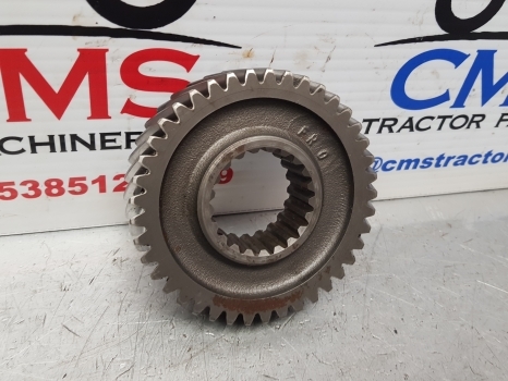 Transmission for Farm tractor Case Puma New Holland T7, T6000 T7.200 Tranmsission Pump Drive Gear Z41 87389629: picture 3
