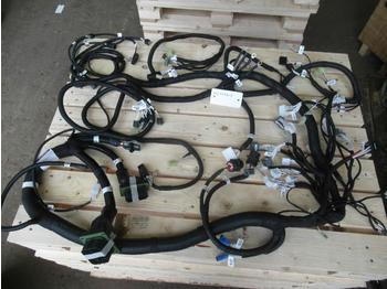 New Cables/ Wire harness for Construction machinery Cnh LB13E01039P1: picture 1