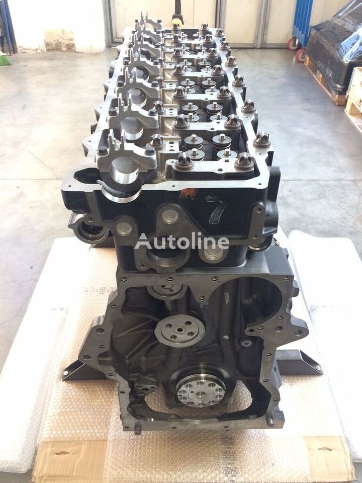 Engine for Truck D2676LOH30 - 440CV - EURO 6 - BUS: picture 2