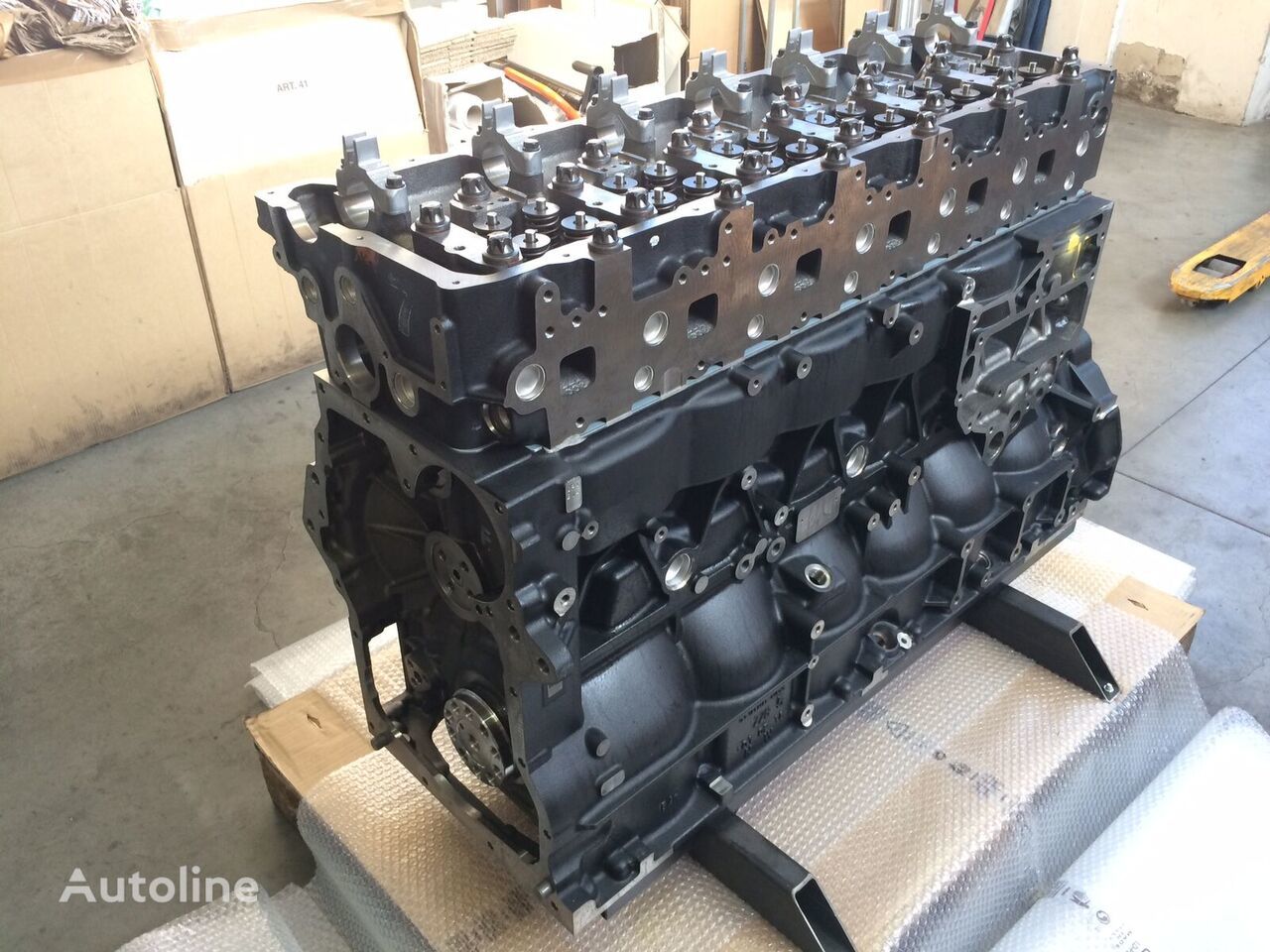 Engine for Truck D2676LOH30 - 440CV - EURO 6 - BUS: picture 4
