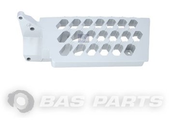 Footstep for Truck DT SPARE PARTS FH4 Step plate 82859306: picture 1
