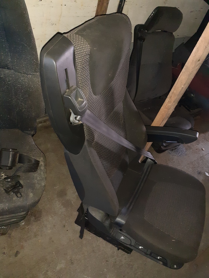 Seat for Cab chassis truck Daf XF105: picture 4