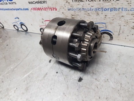Differential gear for Agricultural machinery Ford 7840, 10, 40, Lb, Tlb Front Axle Differential Box Assy 9968055, 85827068: picture 6