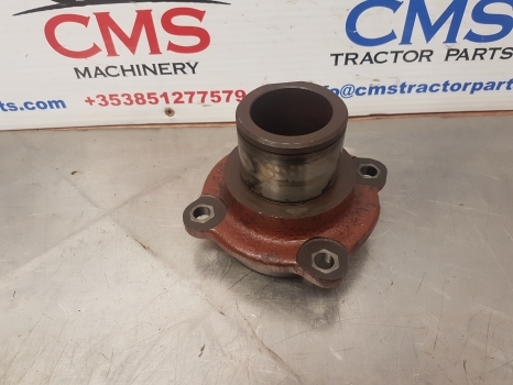 Gearbox and parts for Farm tractor Ford Gearbox Cover Retainer 83925720, E0nn7049aa: picture 2
