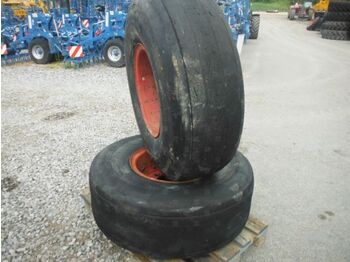Wheel and tire package Goodyear 749/49/17: picture 1