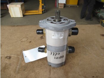Steering pump for Construction machinery Hitachi 9218031: picture 1