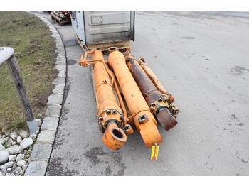 Hydraulic cylinder for Construction machinery Hitachi FH 220 LC: picture 2