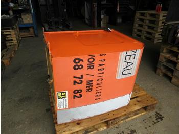 Fuel tank for Crawler excavator Hitachi ZX210LC-3: picture 1