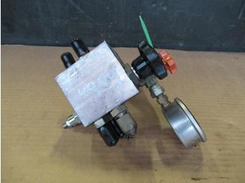 Hydraulic valve for Construction machinery Hitachi ZX350: picture 1