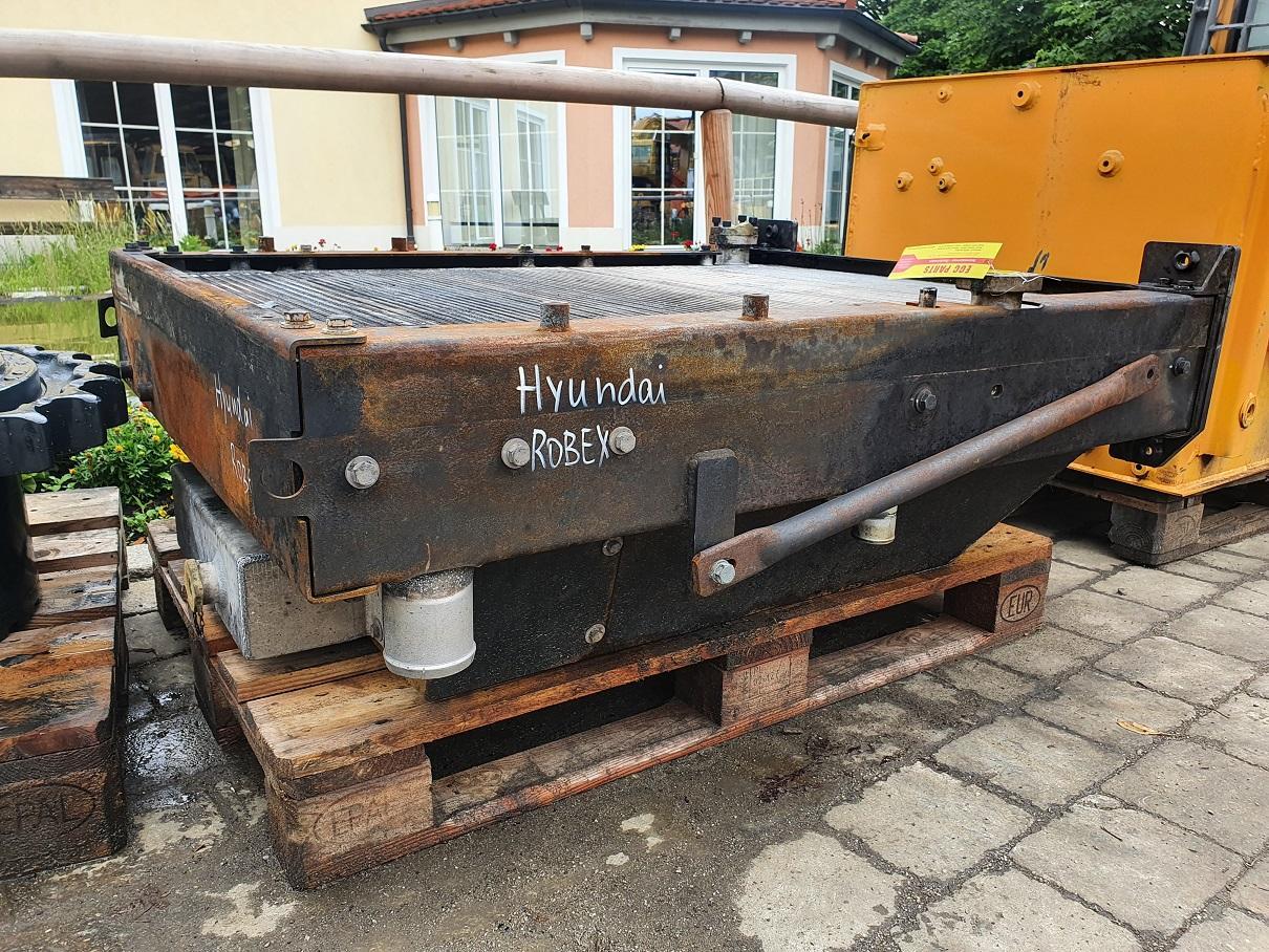 Cooling system for Construction machinery Hyundai Robex 220 LC 9A: picture 2