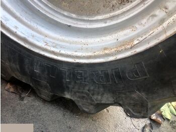 Wheel and tire package for Agricultural machinery JCB Fastrack - Koła 480/70 R30: picture 3