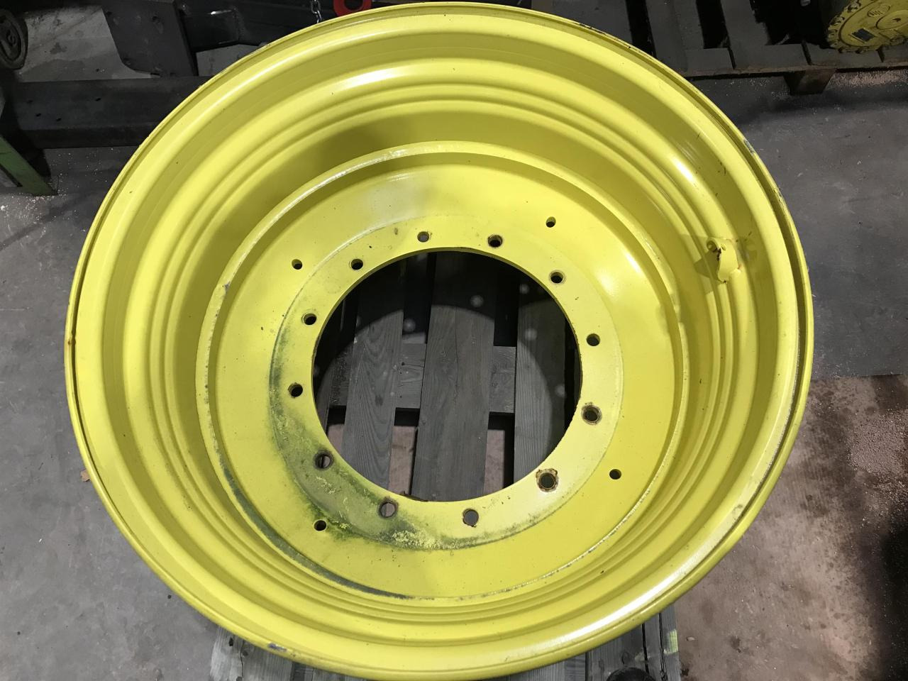 Rim for Agricultural machinery / John Deere 20x34: picture 4