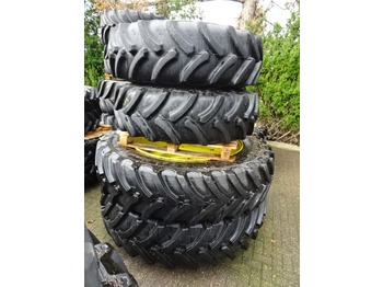 Wheels and tires for Agricultural machinery John Deere 460/85R30 und 480/80R50, Pflegeräder,: picture 1