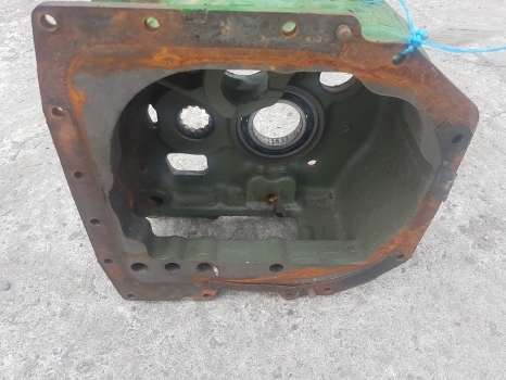 Gearbox for Farm tractor John Deere 6610, 6100, 6300, 6400 Transmission Powrquad Housing L101942, L102052: picture 3