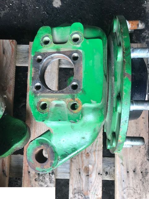 Steering knuckle for Agricultural machinery John Deere 6920 - Zwrotnica Prawa: picture 4