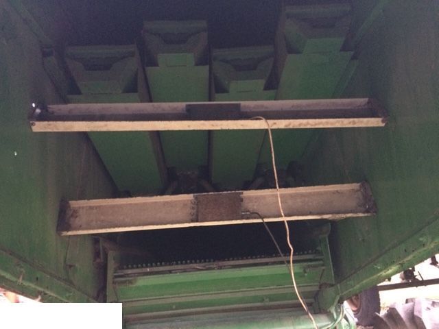 Spare parts for Combine harvester John Deere 965 - Wał: picture 3