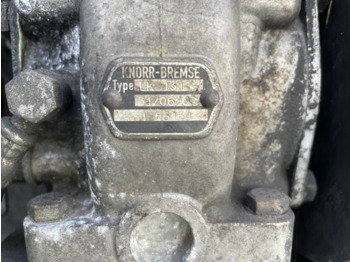 A/C compressor KNORR-BREMSE