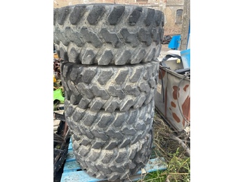Wheel and tire package for Construction machinery Koła 420/70 R18: picture 3