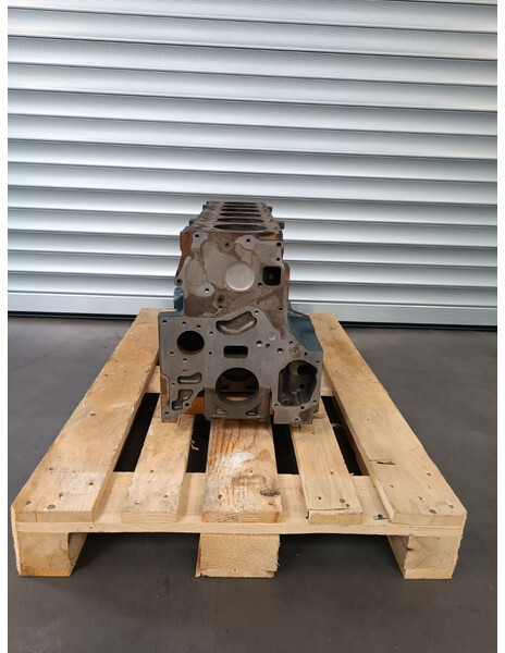 Crankcase for Truck MAN D0836: picture 11