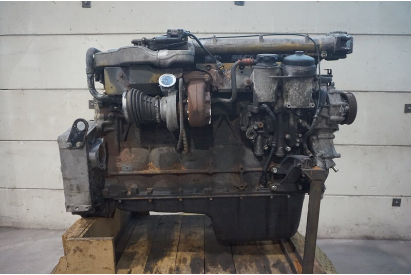 Engine for Truck MAN D2066LF04 EURO3 310PS: picture 3