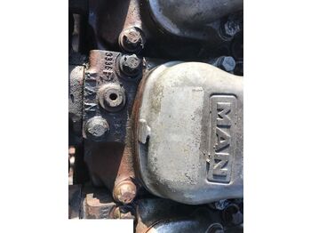 Cylinder head for Agricultural machinery Man D2866 - Głowica: picture 2