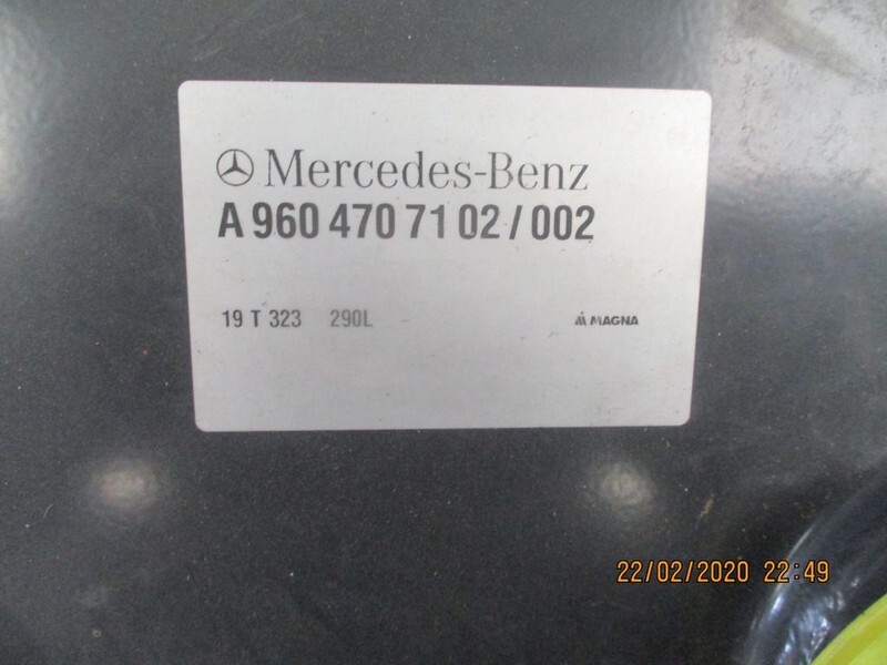 Fuel tank for Truck Mercedes-Benz A 960 470 71 02 BRANDSTOFTANK NIEUW!: picture 3