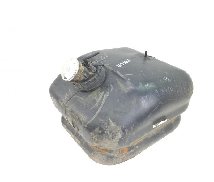 Fuel tank Mercedes-Benz Atego 1217 (01.98-12.04): picture 2