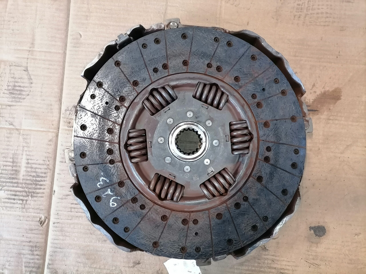 Clutch and parts for Truck Mercedes-Benz Clutch  A0102508804: picture 2
