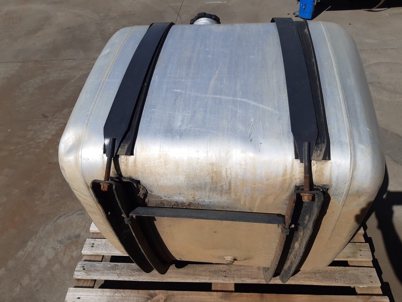 Fuel tank Mercedes-Benz Mazouttank actros A9344700101: picture 4