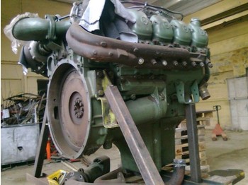 Engine Mercedes Benz V8 Motor OM 422 A 2xTurbo: picture 1