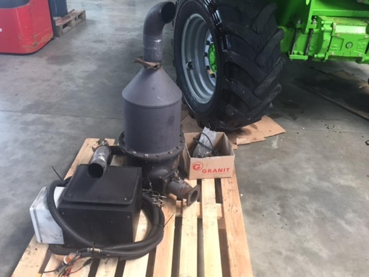 Exhaust system for Telescopic handler Merlo Rußpartikelfilter: picture 3