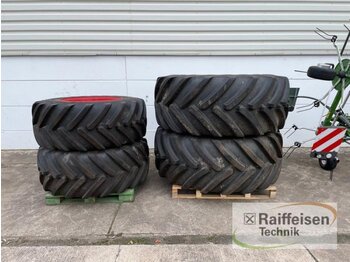 Wheel and tire package for Agricultural machinery Michelin Räder 2x800 + 2x650: picture 1