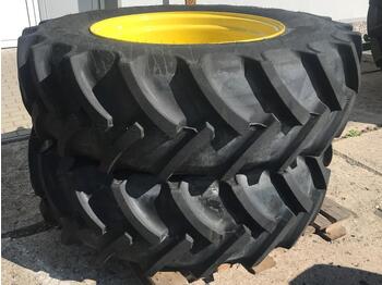 Wheel and tire package for Agricultural machinery Mitas 420/85 R34 AC 85: picture 1