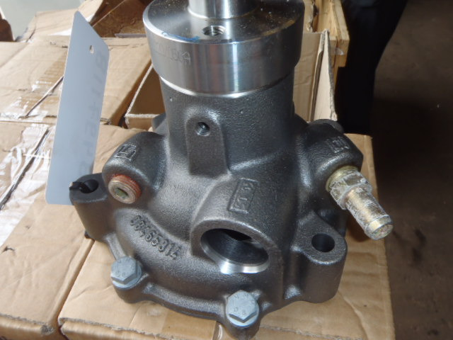 Coolant pump for Construction machinery New Holland: picture 3