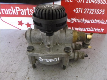 Brake valve for Truck RENAULT ACCELERATING VALVE 9730112060: picture 1