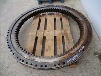 Slewing ring for Excavator SWING GEAR 8FN00542: picture 1