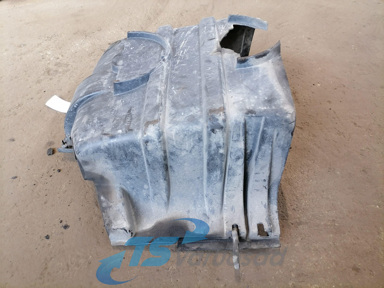 Universal part for Truck Scania Mootori põhjakaitse 1358677: picture 3